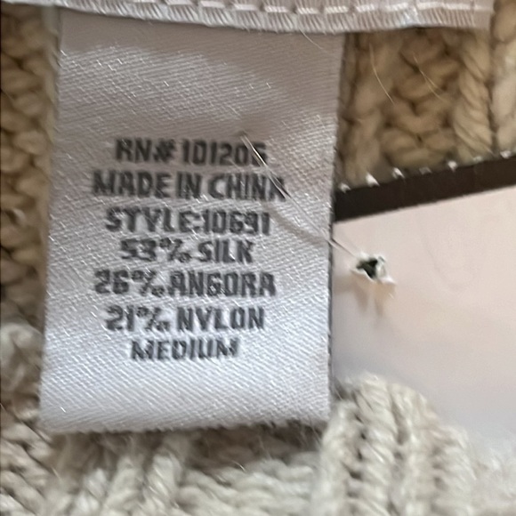 Soft Surroundings sweater super soft size medium excellent condition - Picture 6 of 6